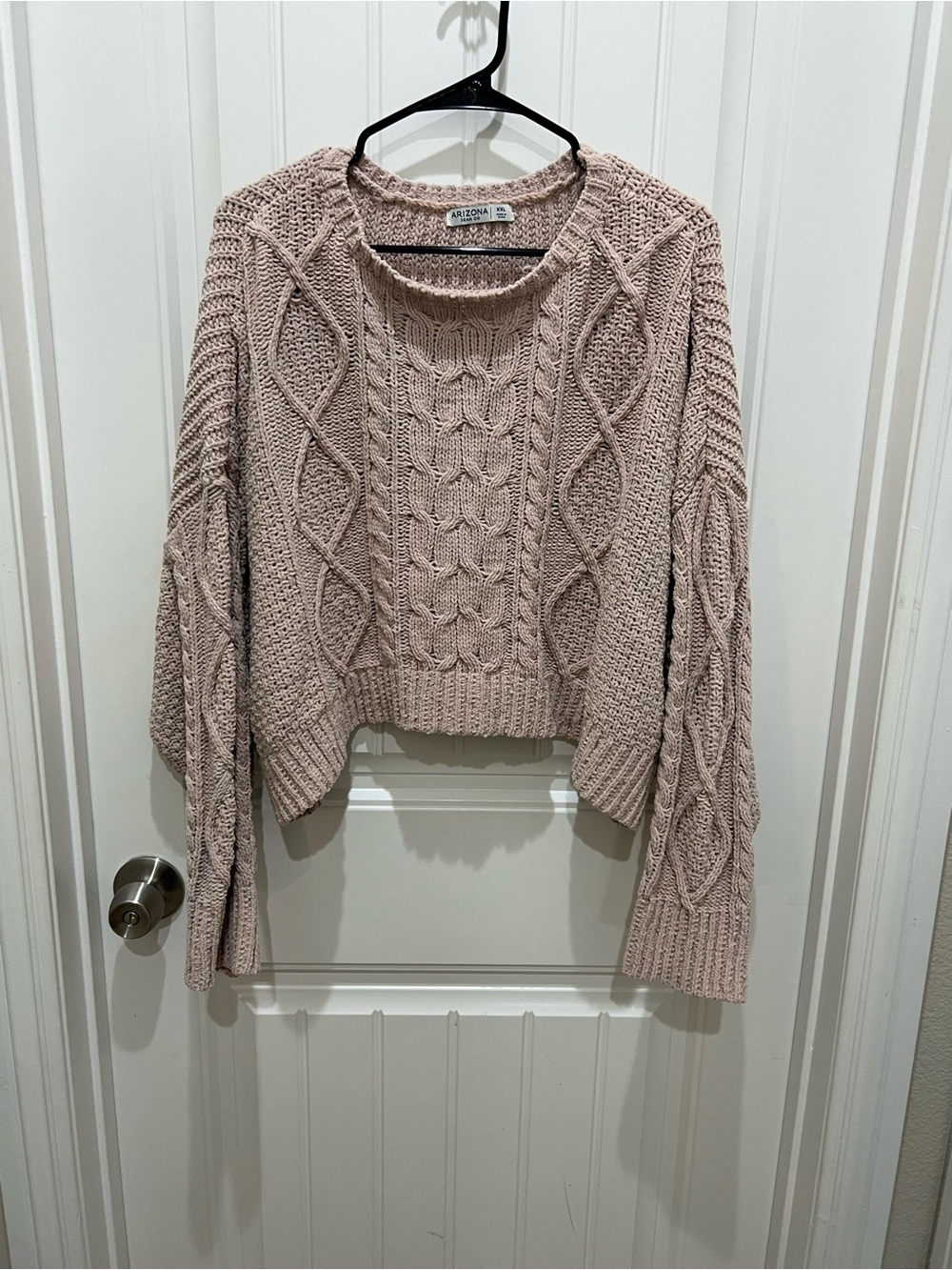 Arizona Jean Company Dusty Pink Cable Knit Cropped Sweater